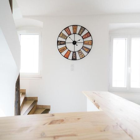 Apartament Ravissant Triplex Et Duplex Au Centre De Pont St Esprit Zewnętrze zdjęcie