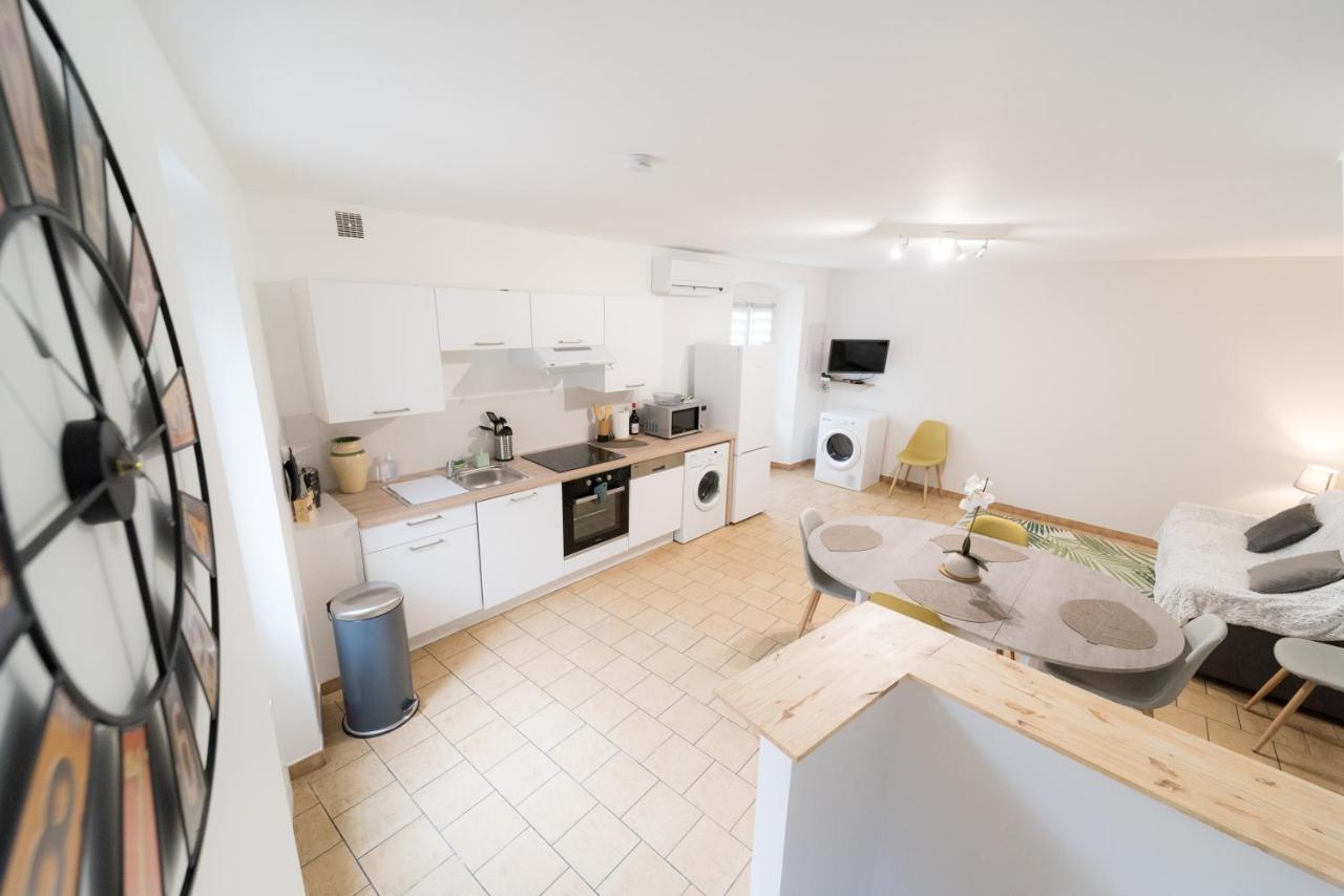 Apartament Ravissant Triplex Et Duplex Au Centre De Pont St Esprit Zewnętrze zdjęcie