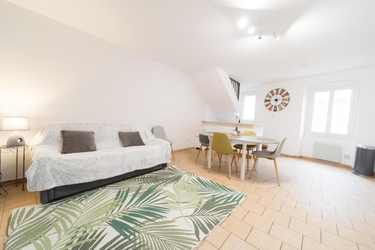 Apartament Ravissant Triplex Et Duplex Au Centre De Pont St Esprit Zewnętrze zdjęcie