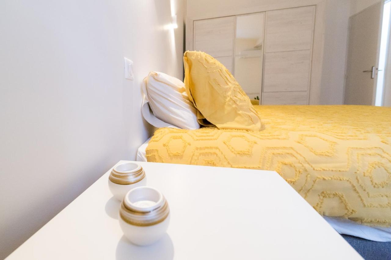 Apartament Ravissant Triplex Et Duplex Au Centre De Pont St Esprit Zewnętrze zdjęcie