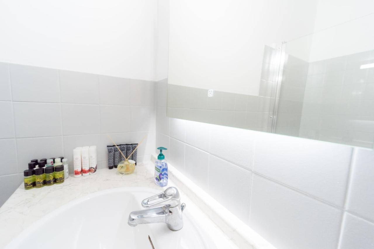 Apartament Ravissant Triplex Et Duplex Au Centre De Pont St Esprit Zewnętrze zdjęcie